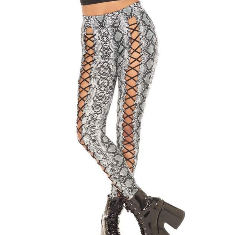 In Your Wildest Dreams Exclusive leggings